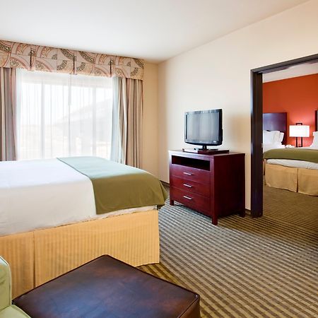 Holiday Inn Express Hotel & Suites Guthrie North Edmond, An Ihg Hotel Extérieur photo